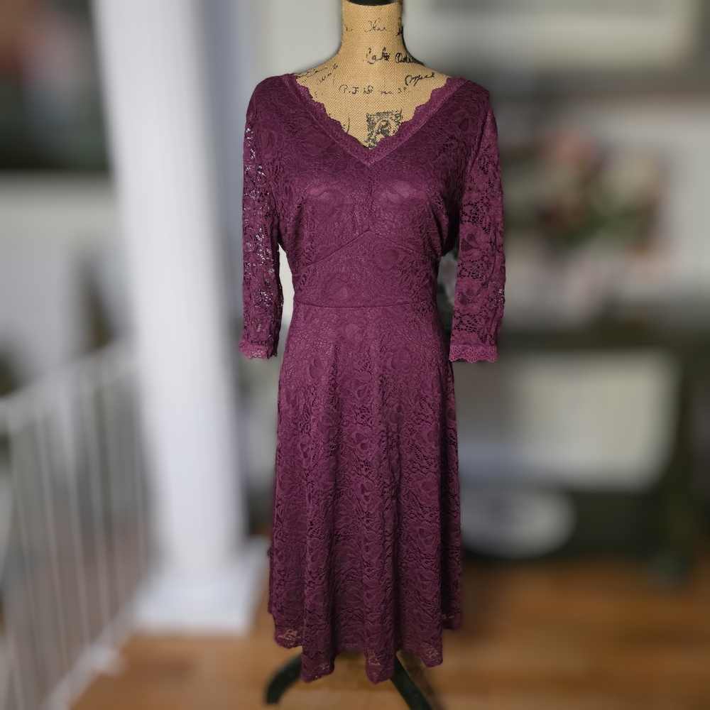 Jasambac Elegant Lace V-Neck Dress - Deep Wine
